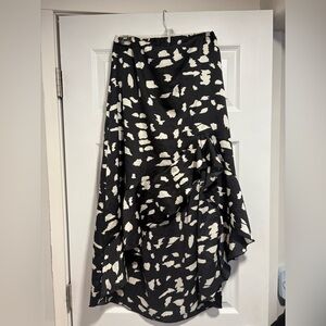Stylish Black and White Women's Skirt